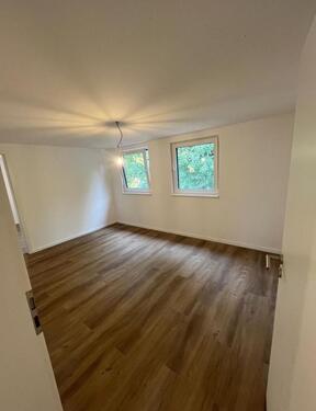 Foto - 2 - Zimmerwohnung zu vermieten - 550,00 EUR Kaltmiete,