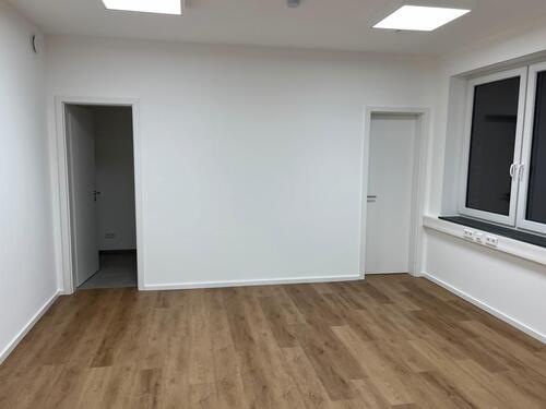 Foto - Büroraum zu vermieten - 560,00&nbsp;EUR Kaltmiete, ca.&nbsp; 1,00&nbsp;m&sup2;