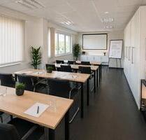 NEU! Raum 46,56 m² mit Stellplätzen, Küche & Besprechungsraum - Burscheid
