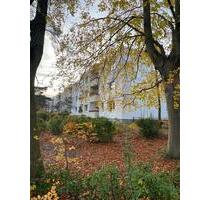 ZU VERMIETEN schöne 2 Zimmer Wohnung mit Balkon - unmöbliert - Berlin Reinickendorf ZU VERMIETEN schöne 2 Zimmer Wohnung mit Balkon - unmöbliert - Berlin Reinickendorf