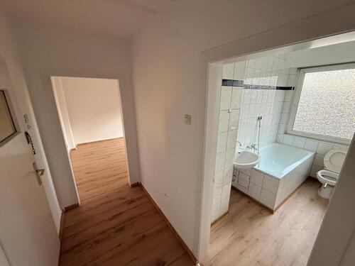 Foto - 2-Zimmer-Wohnung ca. 55 m² – vollständig saniert in Top-Lage