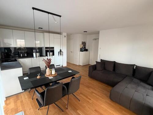 Foto - Exklusive 3-Zi.-WG mit Garten, Einbauküche+TG Stellplatz