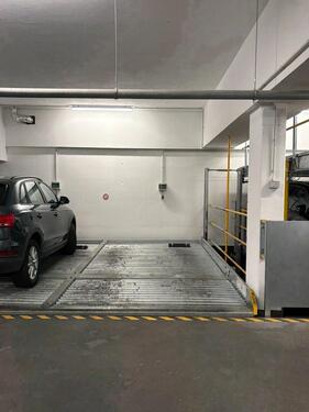 Foto - Tiefgaragenstellplatz, SUV geeignet, Duplex, Parkplatz