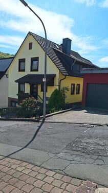 Foto - 2 Familien Haus - 269.000,00&nbsp;EUR Kaufpreis, ca.&nbsp; 176,00&nbsp;m&sup2;