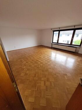 Foto - Top Obergeschosswohnung in gepflegtem Dreiparteienhaus in Speyer