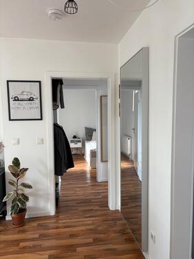 Foto - Helle 2-Zimmerwohnung - 665,00 EUR Kaltmiete,