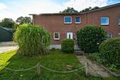 Foto - Weddelbrook Große renovierte 3 Zimmer Maisonette Wohnung mit Terrasse ab sofort