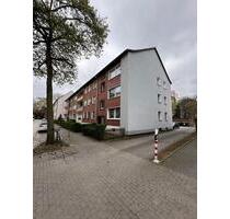 Moderne 3,5-Zimmer-Wohnung mit tollem Bad + Balkon 47137 - Duisburg Mittelmeiderich