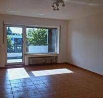 Gepflegte 3-Zimmer Wohnung mit großem Balkon in MG - Holt - Mönchengladbach West