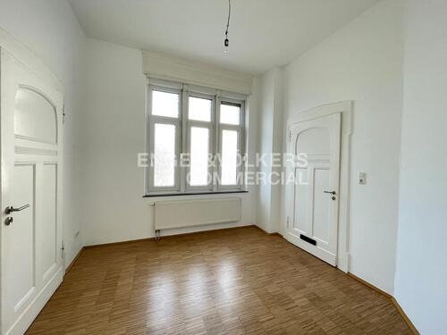 Foto - Frisch renovierte Büro- oder Praxisfläche zu vermieten