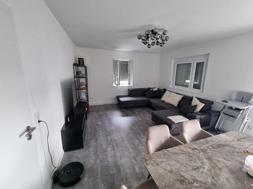Foto - Schöne 4-Zimmer Wohnung im Zentrum von Bad Friedrichshall.