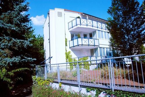 Foto - Traumhafte helle 4 Zi Maisonette ETW über 2 Etagen m. Gartenhütte