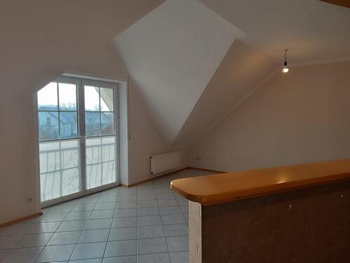 Foto - 3 Zimmer Dachgeschoßwohnung zur Miete in Dipperz