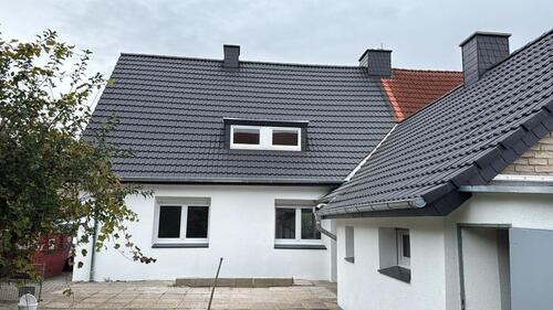 Foto - Erstbezug nach Kernsanierung - 160qm Doppelhaushälfte mit Garten