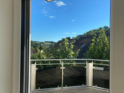 Foto - Moderne zentrumsnahe 2-Zimmer-Wohnung mit großem Balkon