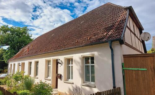 Foto - Haus mit Geschichte in Lindow (Mark) – 2 Wohneinheiten, Innenhof