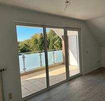 DG 3 ZKB mit Gäste-WC und Loggia in Warburg zu vermieten