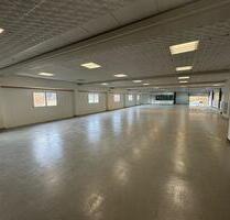 Halle, Lagerhalle, Autohalle - 1.650,00&nbsp;EUR Kaltmiete, ca.&nbsp; 3,50&nbsp;m&sup2; in Hutthurm (PLZ: 94116)
