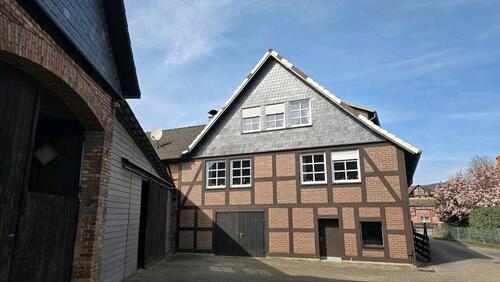 Foto - Reitanwesen mit Halle & 1,7ha (30Jahre gesichert) - 400m2 Wohnen