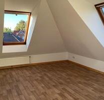 Gemütliche, helle Dachgeschosswohnung - Nienburg (Weser)