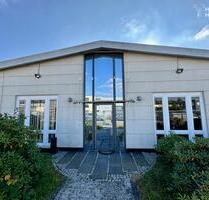 Modernes Büro im zentralen Gewerbegebiet von Schenefeld