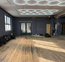 In BAUNACH, Halle, Werkstatt, Lagerhalle, Garage, Hobbyräume