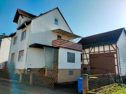Foto - Haus mit großem Grundstück und Scheune in OT von RotenburgFulda
