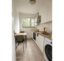 VON PRIVAT. 3-Zimmer-Wohnung Neue Vahr. Bezugsfrei WG-geeignet - Bremen Hemelingen