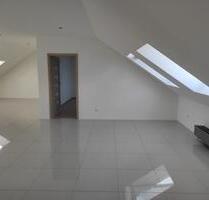 Lichtdurchflutete Dachgeschosswohnung in Reimsbach 85m2 - Beckingen