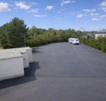 Stellplatz Auto Wohnwagen Wohnmobil - Befestigt & Sicher - Ronneburg