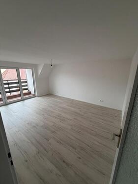 Foto - 3 Zimmer Dachgeschoßwohnung zur Miete in Ludwigshafen am Rhein