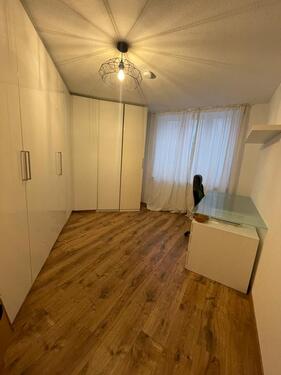 Foto - Helles Zimmer in zentraler Lage zu vermieten