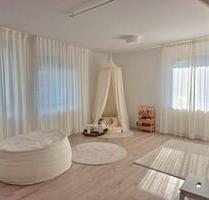 Heller Praxis-KursraumGewerbeimmobilie- Coaching Therapie Yoga - Kreuzwertheim