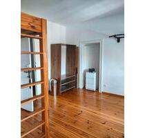 Grosses helles WG Zimmer nahe Schlossstrasse in Steglitz - Berlin Steglitz-Zehlendorf