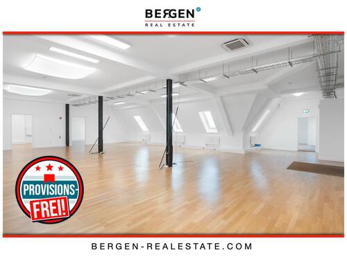 Foto - Working above the rooftops of Berlin – stylish loft office at Tempelhofer Feld