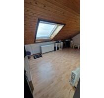 2-Zimmer-Wohnung - 420,00&nbsp;EUR Kaltmiete, ca.&nbsp; 60,00&nbsp;m&sup2; in Bergrheinfeld (PLZ: 97493)