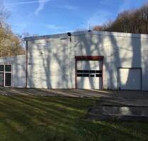 WekstattLager mit Strom,Sektionaltor, Heizung 55m2 zu vermieten - Heidenau