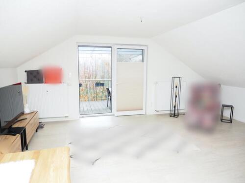 Foto - Dachgeschosswohnung mit Einbauküche und großem Balkon