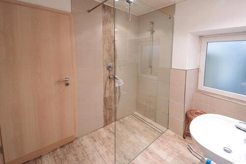 Foto - Etagenwohnung zur Miete in Leiwen