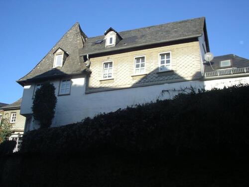 Foto - 2 Zi. Wohnung in Weilburg ab sofort Prov.-frei zu vermieten.