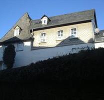 2 Zi. Wohnung in Weilburg ab sofort Prov.-frei zu vermieten. 2 Zi. Wohnung in Weilburg ab sofort Prov.-frei zu vermieten.