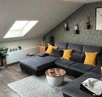 Dachgeschosswohnung in Düren mit Garage - PROVISIONSFREI -