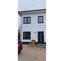 3-Raum Wohnung - 1.100,00&nbsp;EUR Kaltmiete, ca.&nbsp; 80,00&nbsp;m&sup2; in Ribnitz-Damgarten (PLZ: 18311)