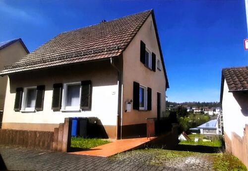 Foto - Einfamilienhaus - 210.000,00 EUR Kaufpreis,