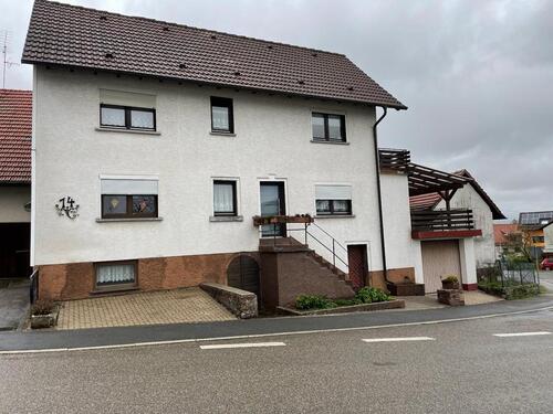 Foto - Einfamilienhaus zu vermieten - 930,00 EUR Kaltmiete,