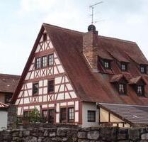 Einzigartiges Fachwerkhaus in romantischer Lage von Eibelstadt