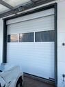 Foto - Garage mit elektr. Rolltor, Büro und WC