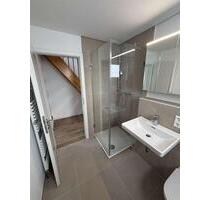 Helle 3 Zimmer Maisonettewohnung mit Balkon - Ingersheim