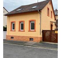 Renoviertes Einfamilienhaus direkt am Kurpark mit Einbauküche - Wiesbaden Bierstadt