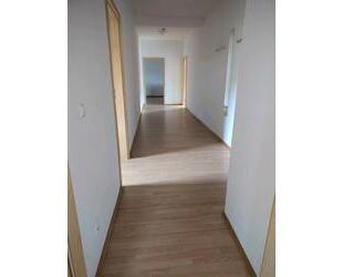 Vermiete 4- Zimmer Wohnung mit Balkon, uninähe - Regensburg Galgenberg